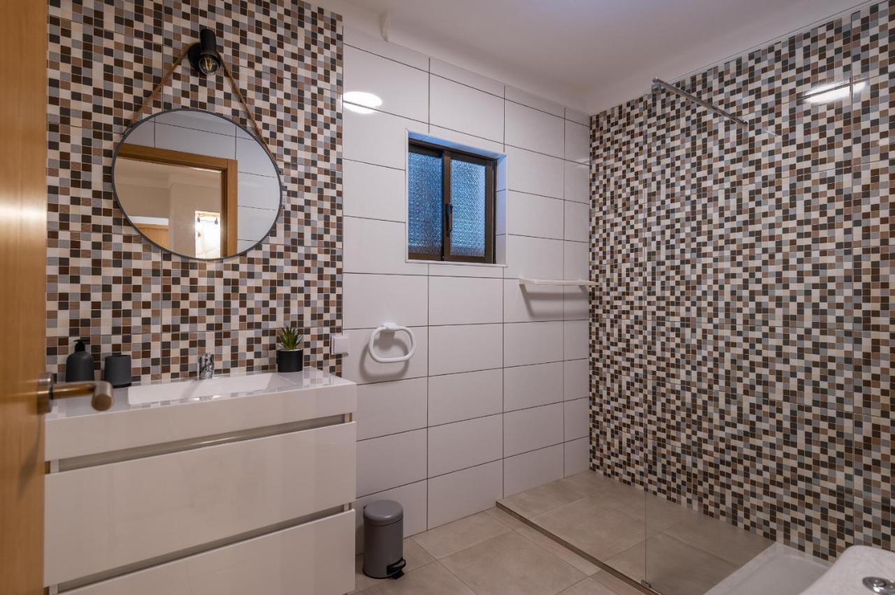Apartamento Mar A Vista By Portucasa อัลบูเฟรา ภายนอก รูปภาพ